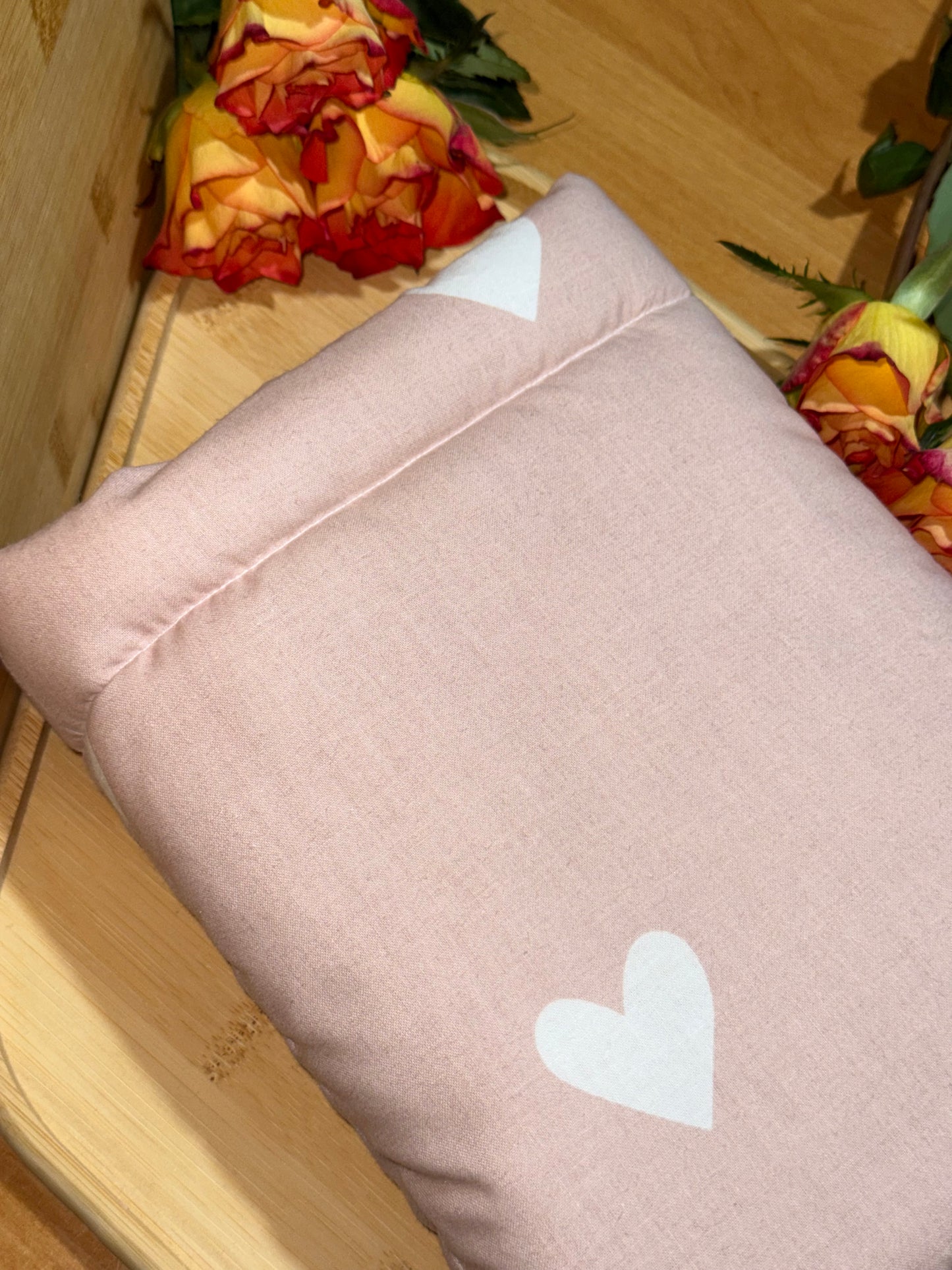 Husă de carte Love is in the air