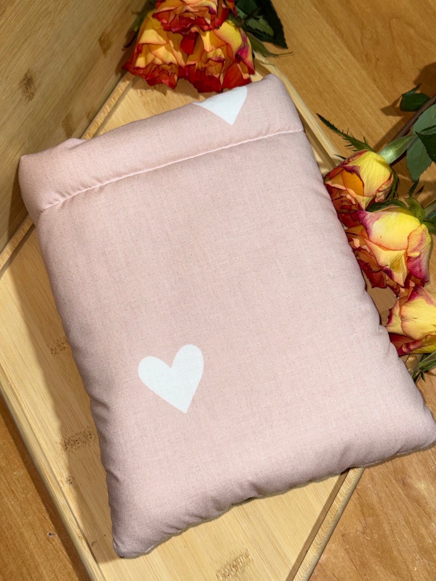 Husă de carte Love is in the air